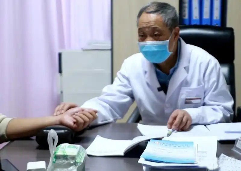 四十载传承与扎根，精神科专家杜万君中西结合为精神疾病患者筑牢健康防线