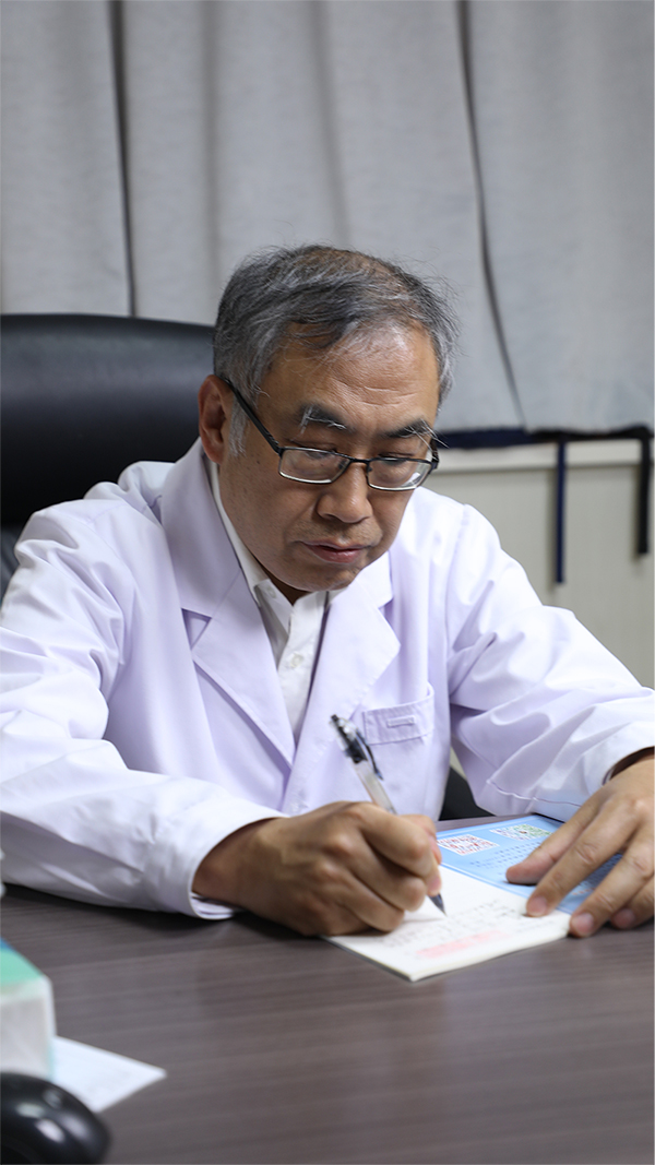 康玉春：我用一根针，来治焦虑症