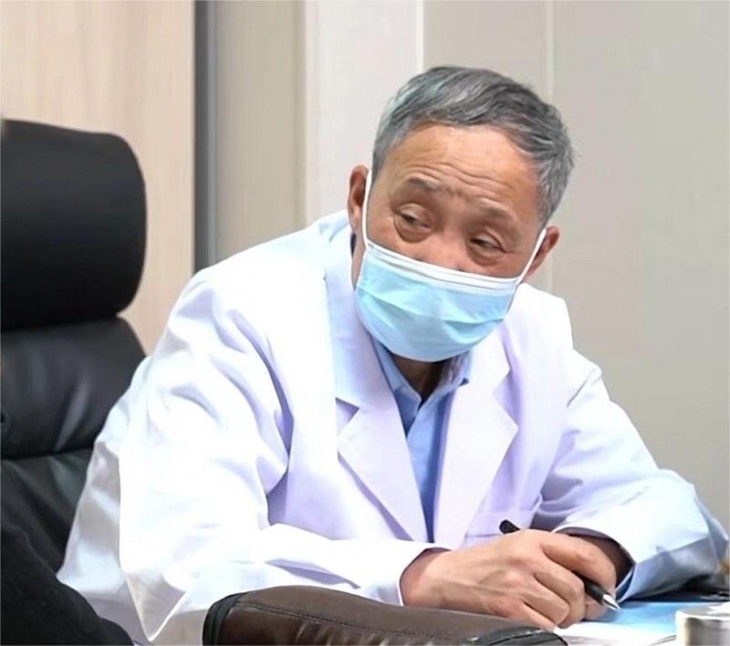 世界精神卫生日|精神科杜万君解读精神心理治疗，为何需要“药物+穴位+心理”三方协同?